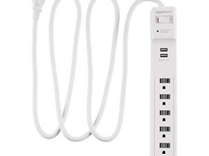 Amazon Basics 6-Outlet Surge Protector Power Strip مع منفذين USB - 1000 جول ، أبيض