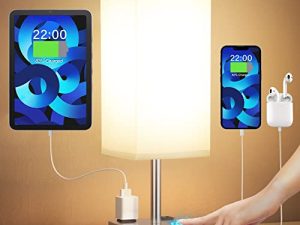 مصباح بجانب السرير مع منفذ USB - مصباح طاولة التحكم باللمس لغرفة النوم مع منافذ شحن USB C + A ومنافذ التيار المتردد ، مصباح منضدة قابلة للتعتيم بثلاثة اتجاهات لمكتب غرفة المعيشة (تشمل لمبة LED)