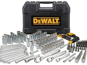 مجموعة أدوات ميكانيكا DEWALT ، محرك 1/4 "و 3/8" و 1/2 "، SAE / متري ، 205 قطعة (DWMT81534)